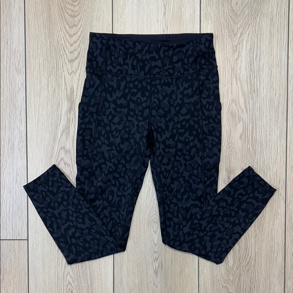 EUC - Lululemon Fast and Free High-Rise Crop 23" *Non-Reflective - Picture 1 of 11